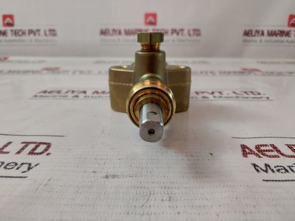 Mueller F-33468 Brass Compressor Valve Kit