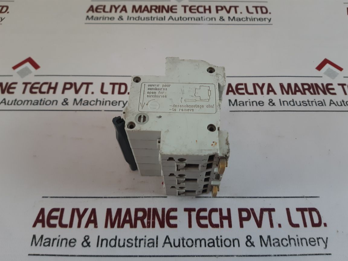 Multi 9 C32L Circuit Breaker 380V~