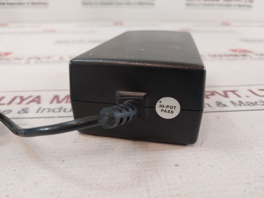 Multiq Mq192M Monitor With Ac Power Adapter