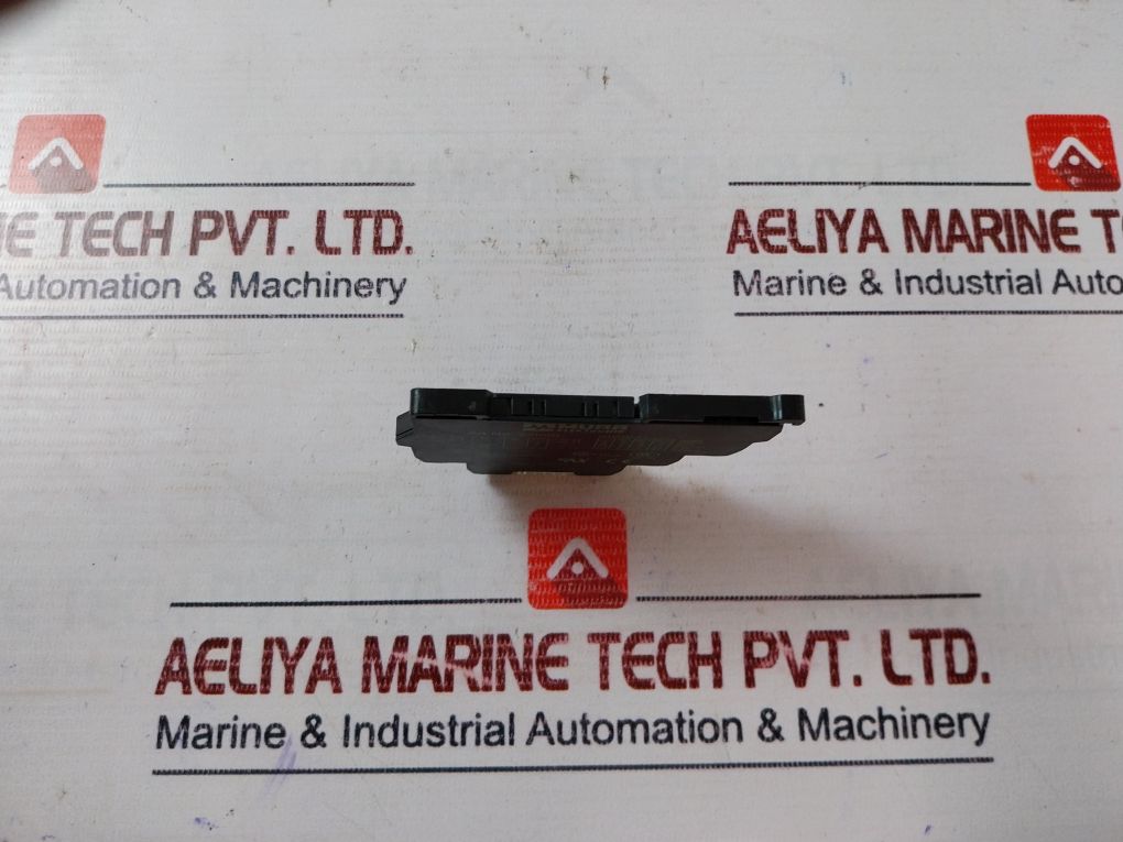 Murr Elektronik 52000 Output Relay 50/60 Hz 240Vac