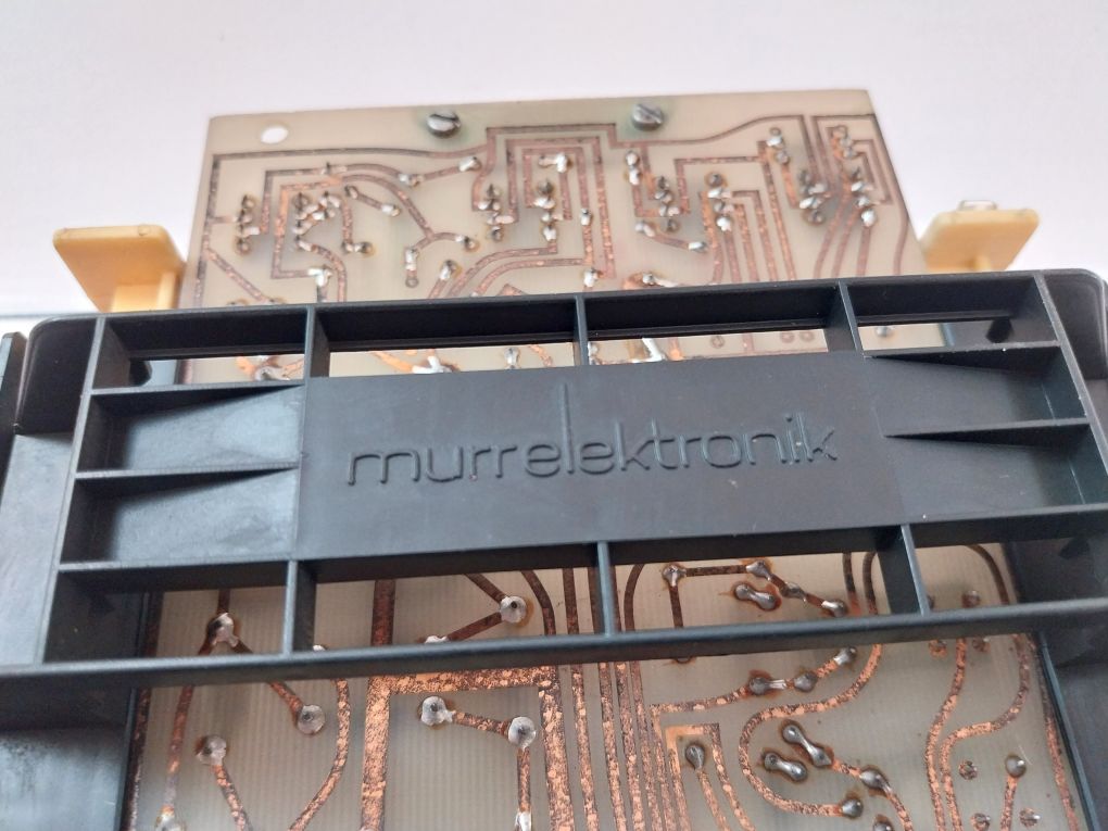 Murr Elektronik 63001 Pcb With Plug In Card Holder