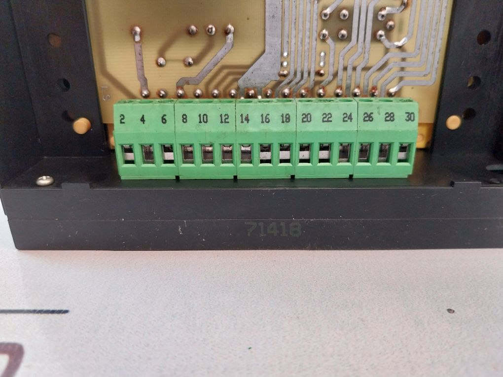 Murr Elektronik 63001 Pcb With Plug In Card Holder H21441
