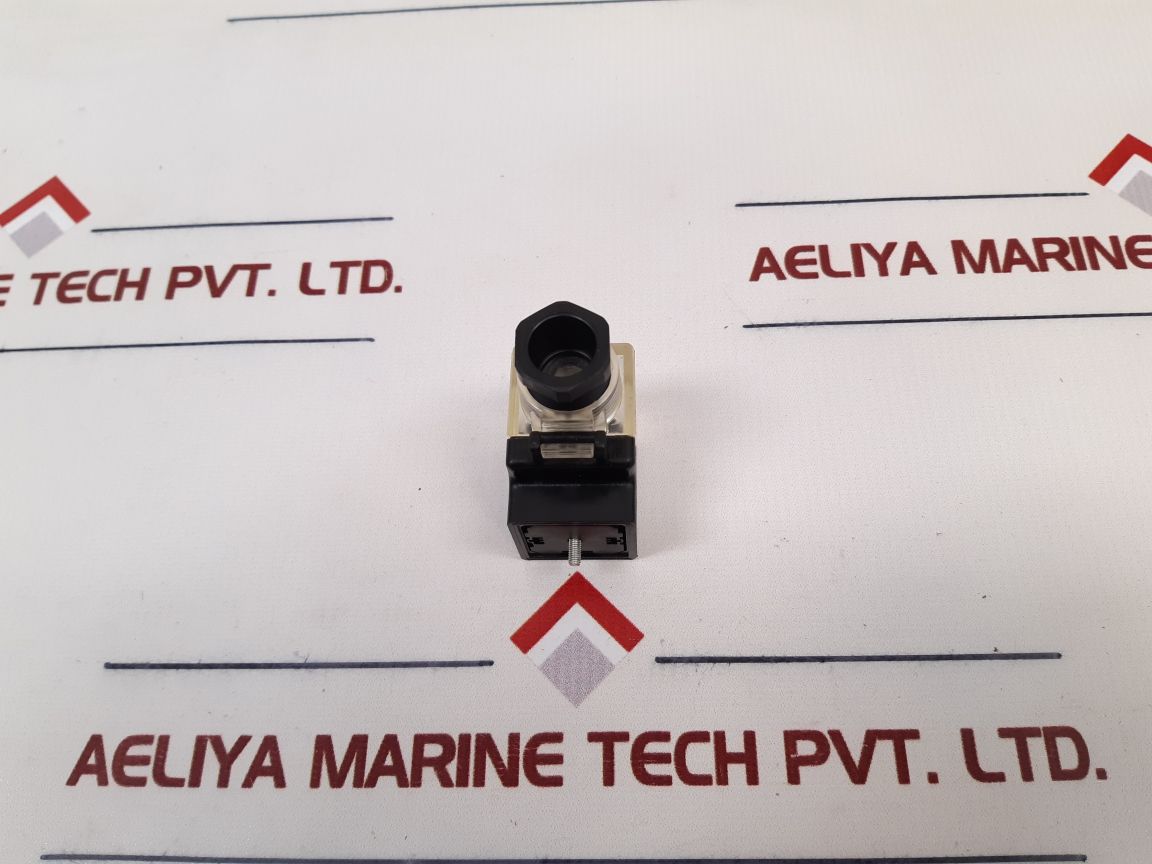 Murr Elektronik 7000-29011 Valve Connector