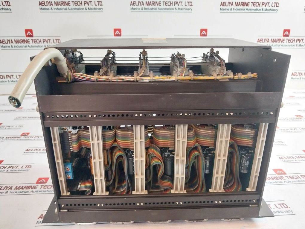 Mutec Indication Distribution Amplifier & Converter 24 Vac