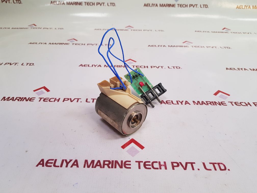 Merlin Gerin Mx-a Shunt Trip Circuit Breaker 685 654 Used One