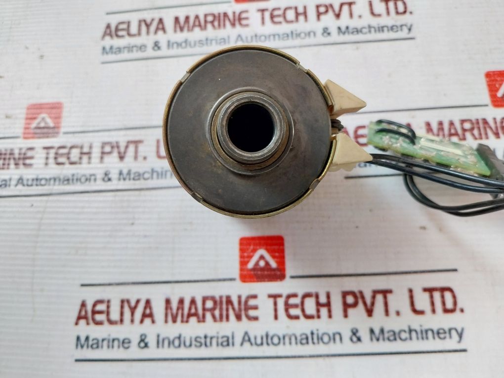 Mx-a Shunt Trip Xf-e Closing Release Circuit Breaker 200/220 Vdc