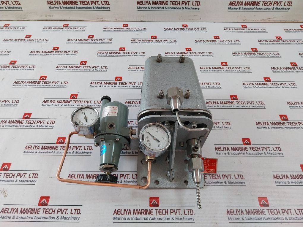Nagano Keiki Ke 21 Pneumatic Pressure Transmitter W/ Air Regulator Xr 15