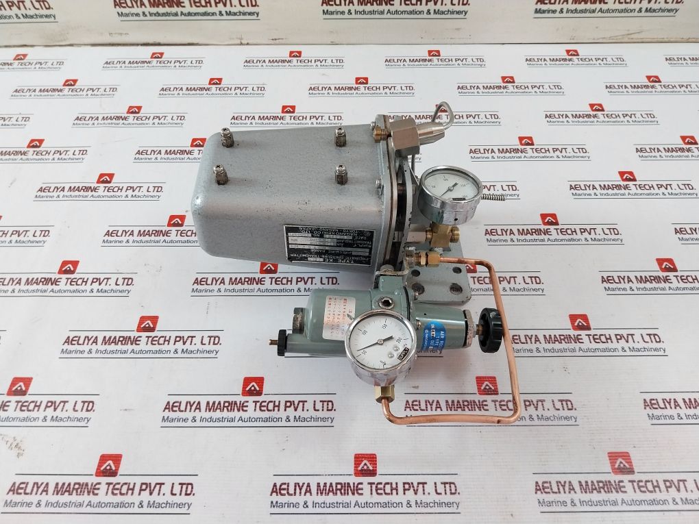 Nagano Keiki Ke 21 Pneumatic Pressure Transmitter W/ Air Regulator Xr 15