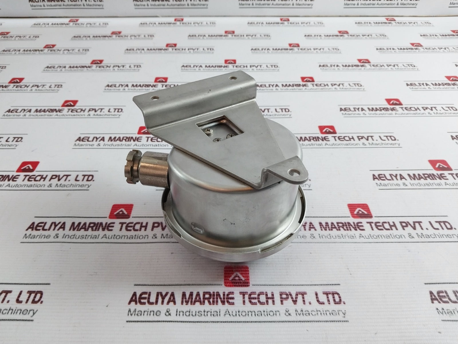 Nagano Keiki Kh50 Pressure Transmitter 35 Kgf/Cm2, 24Vdc