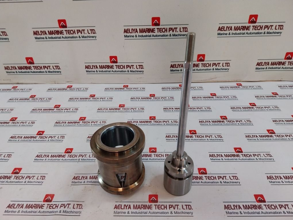 Nakakita Seisakusho K4200.135 Cage F/Level Control Valve K4200155