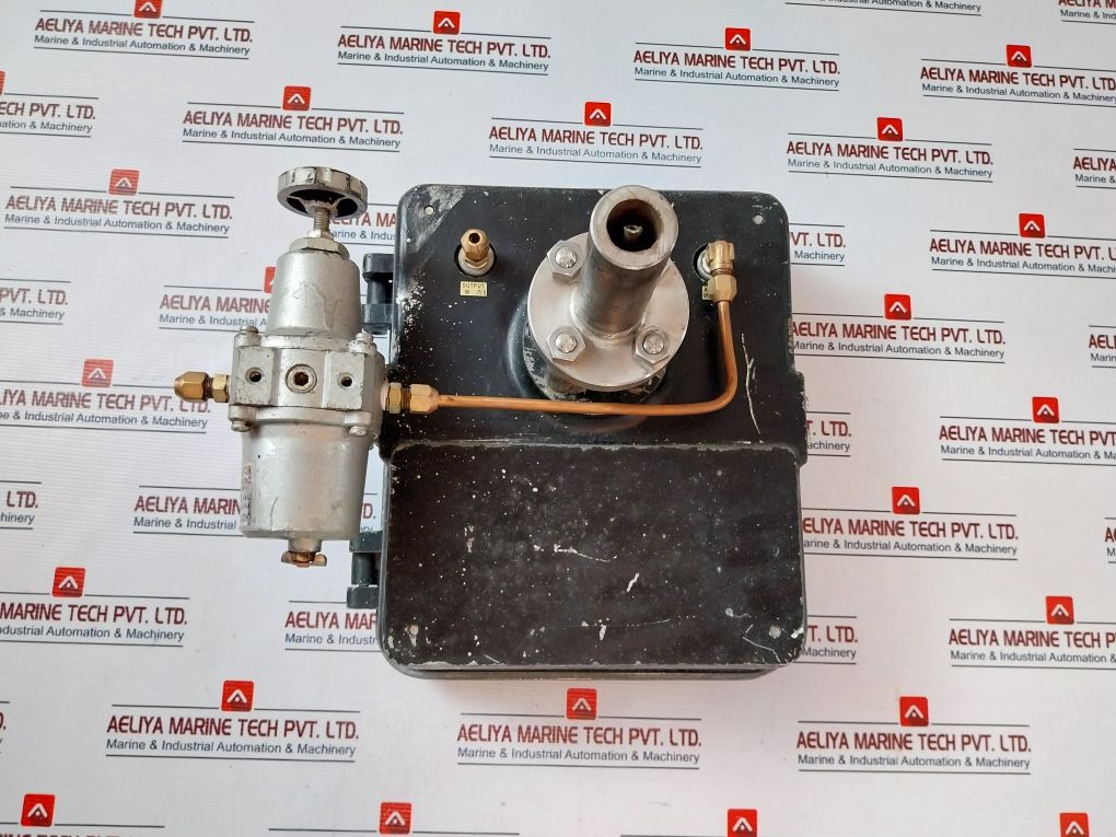 Nakakita Seisakusho Le2-1080 Level Controller Filter Regulator 0-200Kpa