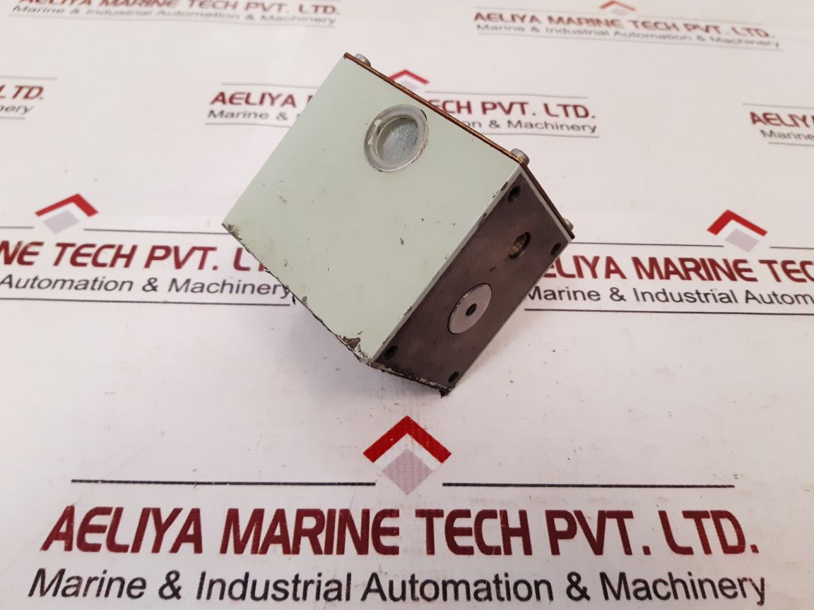 Nakakita Seisakusho Ns692 Solenoid 4 Way Valve