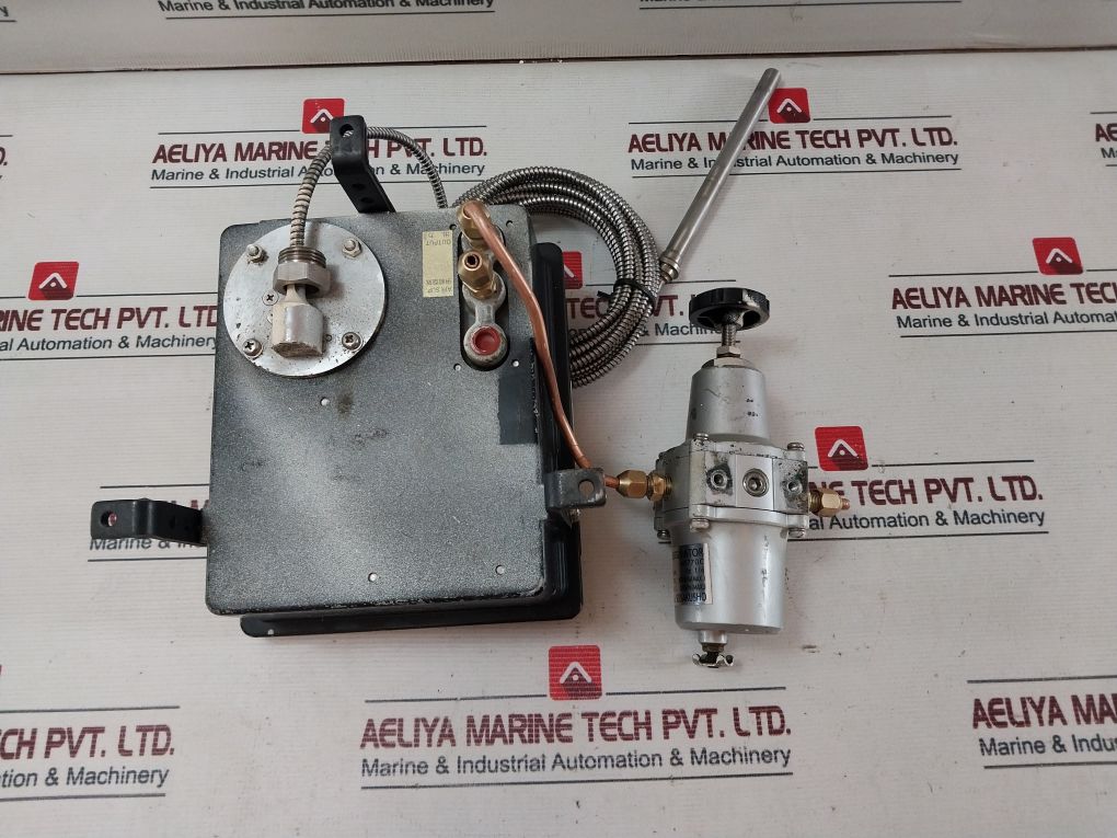 Nakakita Seisakusho Te2-8C Temperature Controller With Filter Regulator Ns770C