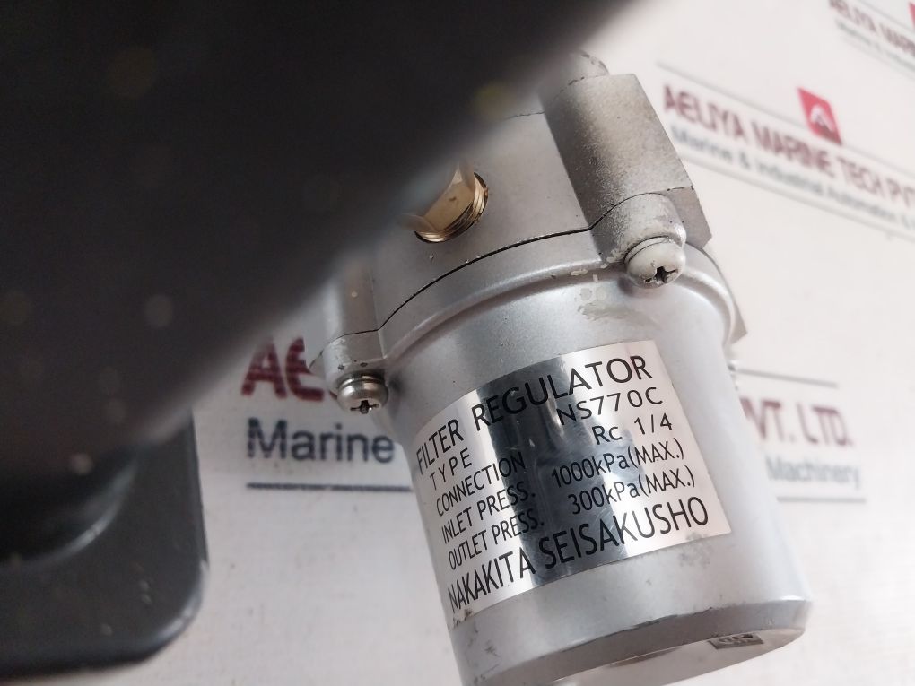 Nakakita Seisakusho Te2-8C Temperature Controller With Filter Regulator Ns770C