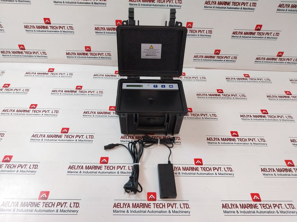 Nalfleet 777930 Portable Incubator Water Test Kit