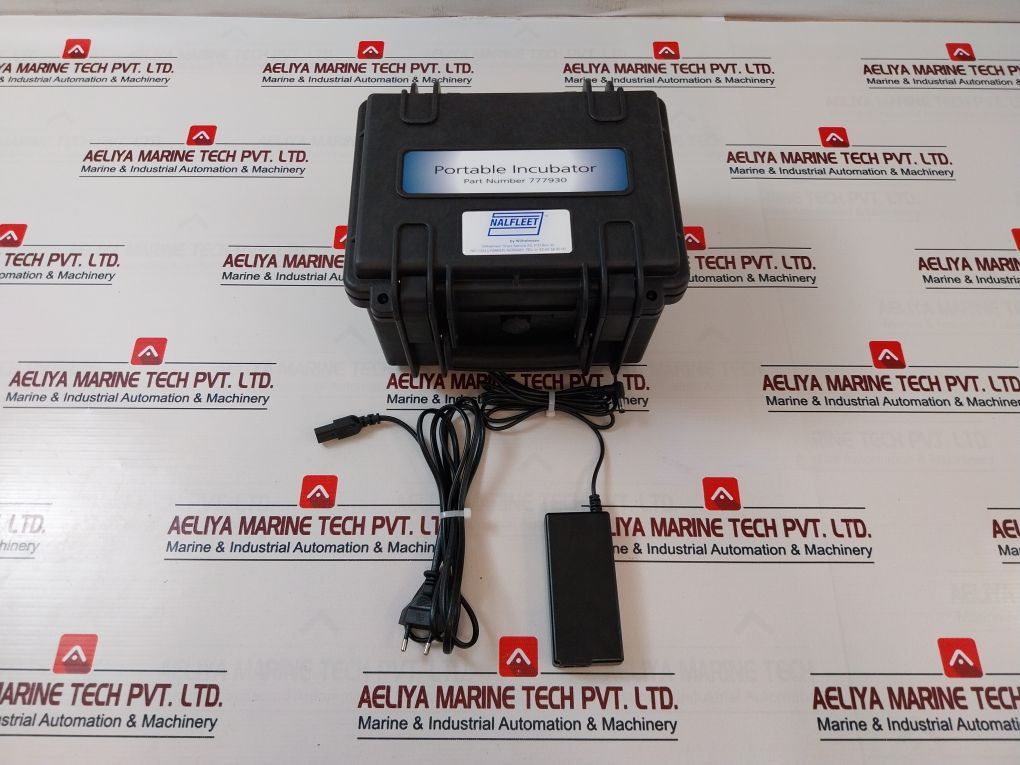 Nalfleet 777930 Portable Incubator Water Test Kit