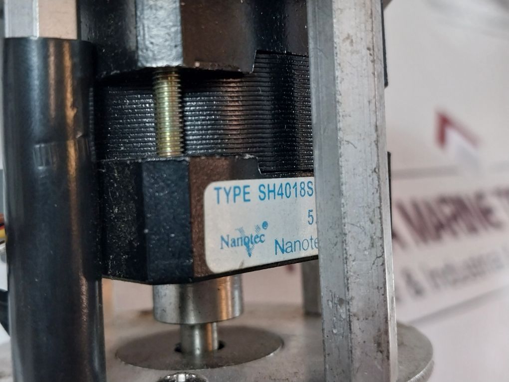 Nanotec Sh4018S0506-kray1 Stepping Motor Sh4018S0506-kray2