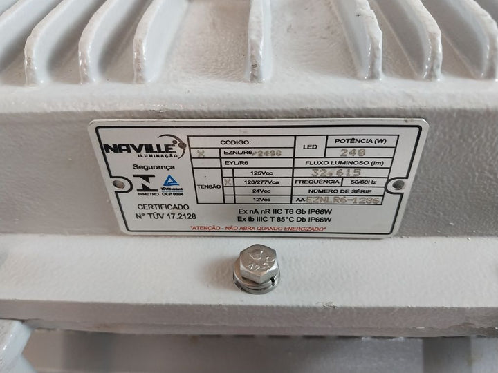 Naville Iluminacao Eznl/R6/240C Led Projector