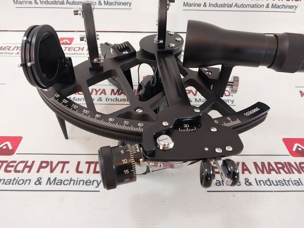 Ne-03-32 Sextant 1030980
