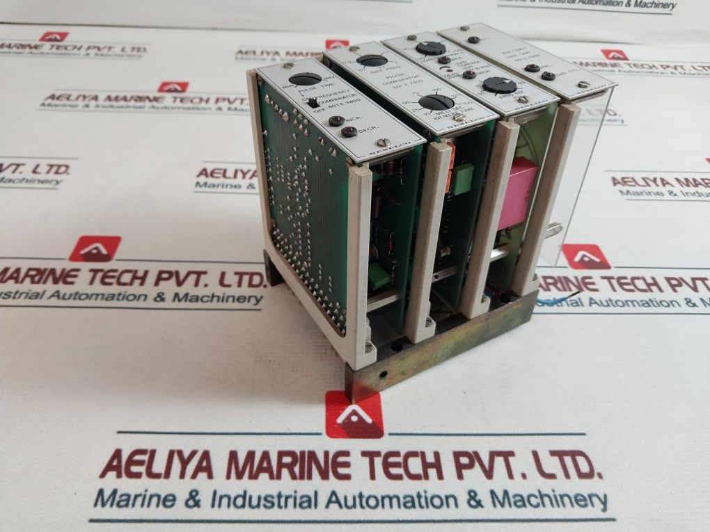 Neselco 601 E 3800 Frequency Comparator Set