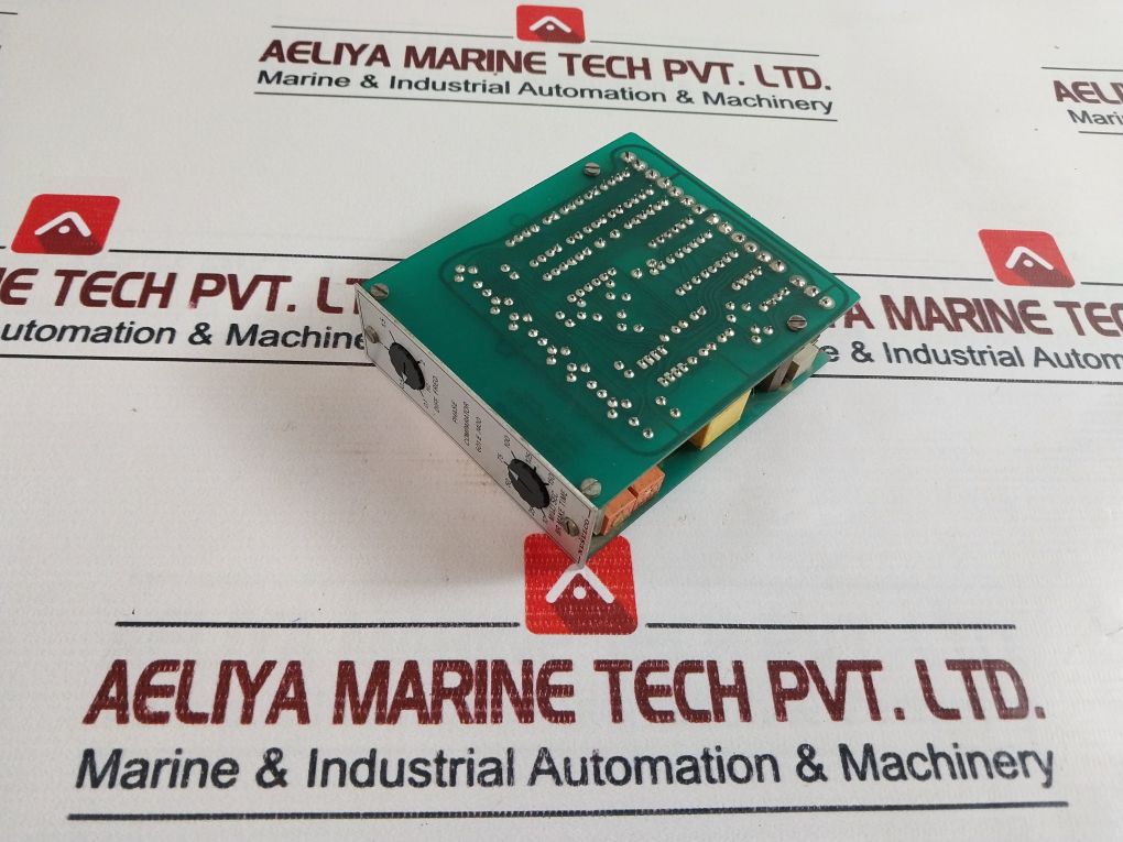 Neselco 601E7400 Phase Comparator Pc 0.1-2 Hz