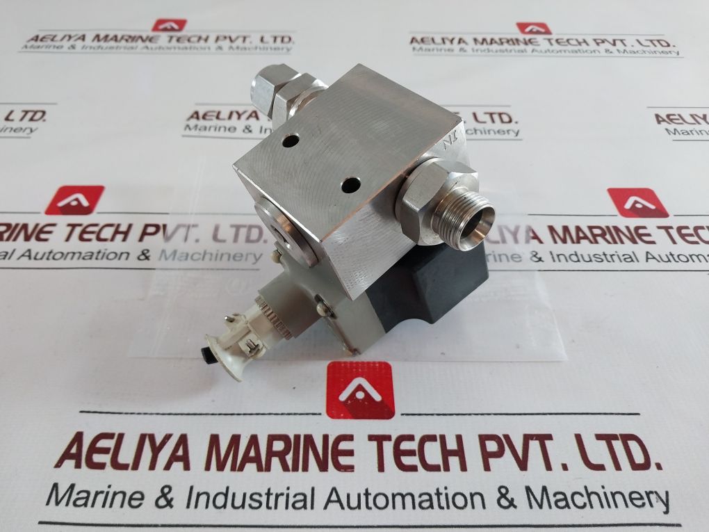 Nessie Vdht 1/2 E No 2/2 Directional Valve With Coil