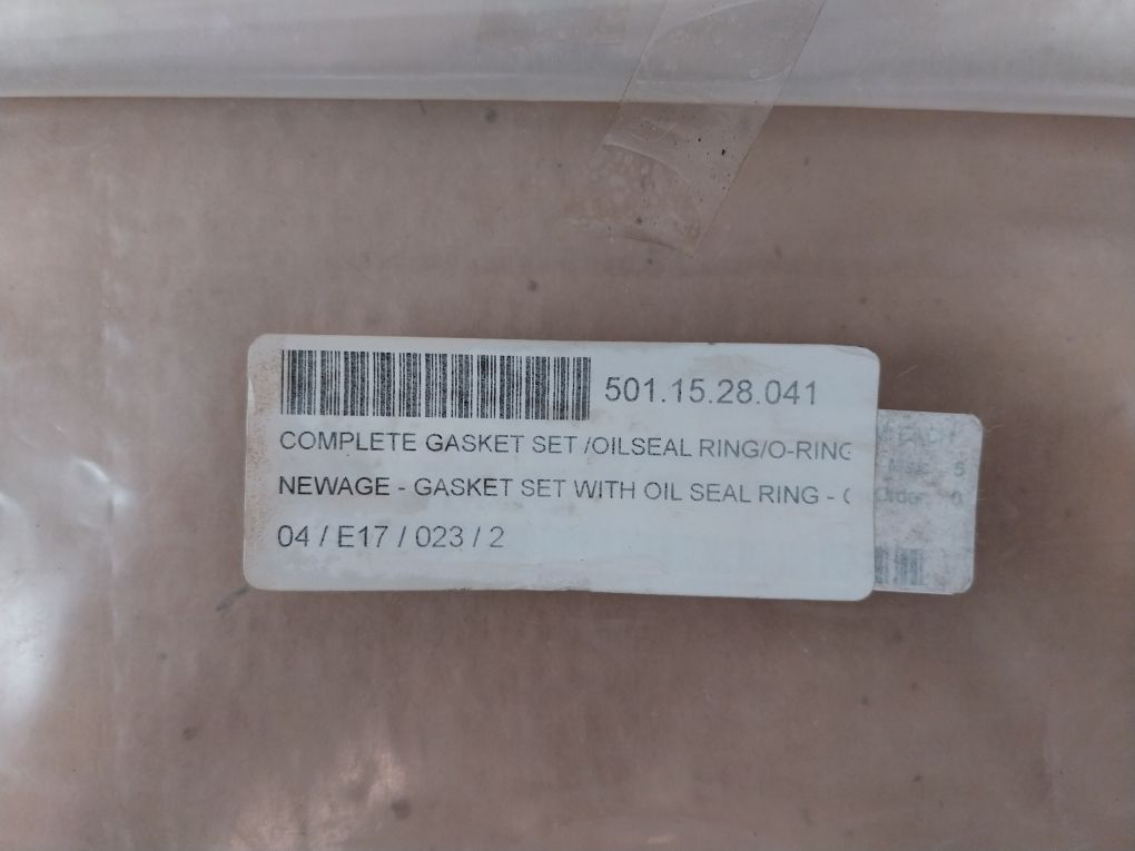 Newage Gasket Set With Oil Seal Ring