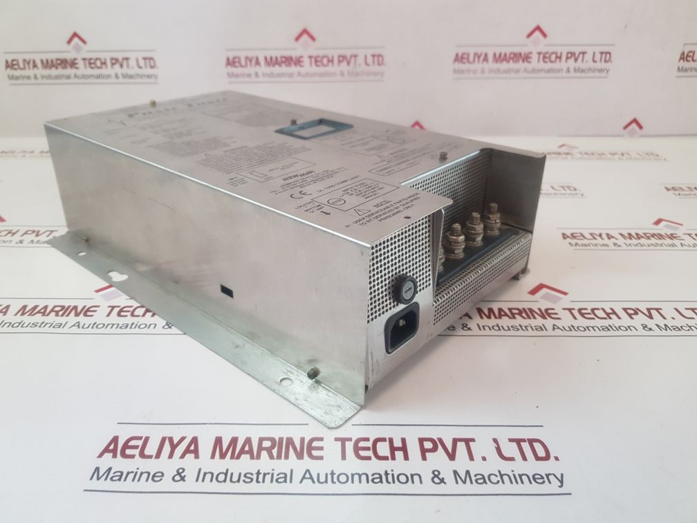Newmar Phase Three Pt-24-20Ce Three Stage Smart Charger