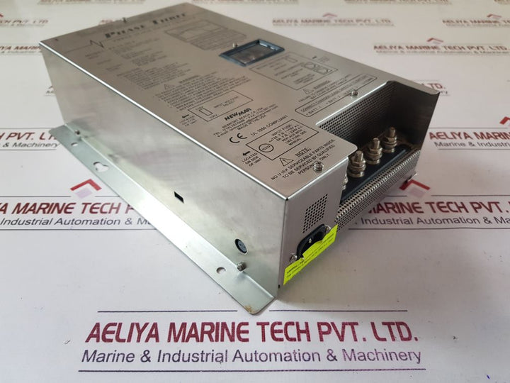 Newmar phase three pt-24-20ce smart charger 115/230v