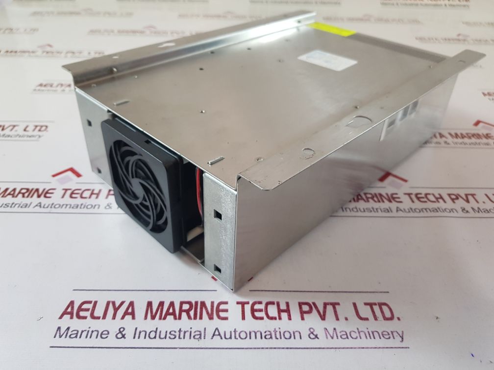 Newmar phase three pt-24-20ce smart charger 115/230v