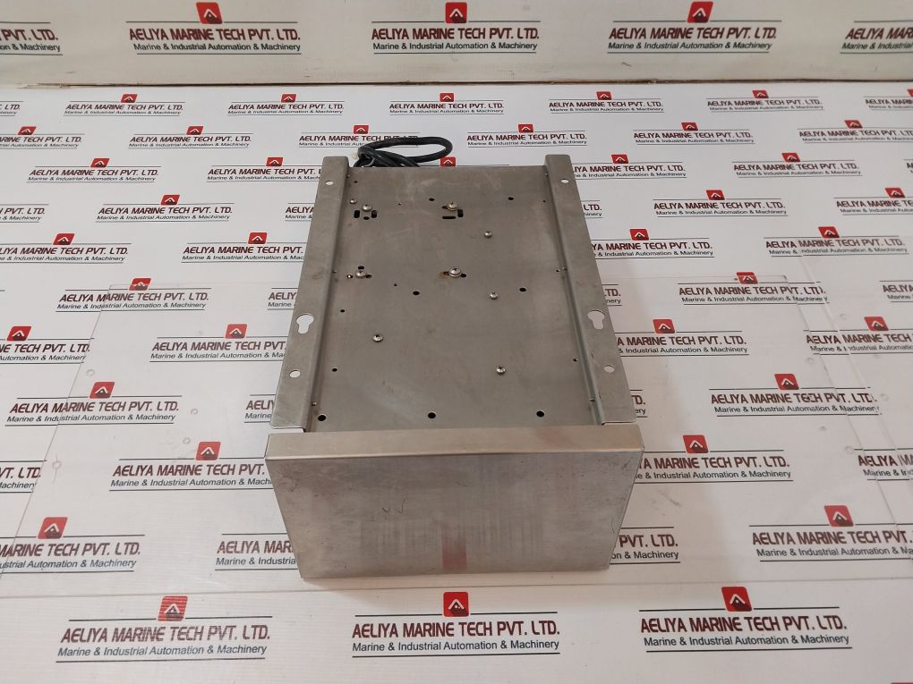 Newmar Rm-2415 Automatic Battery Charger 105-125V Ac 60Hz