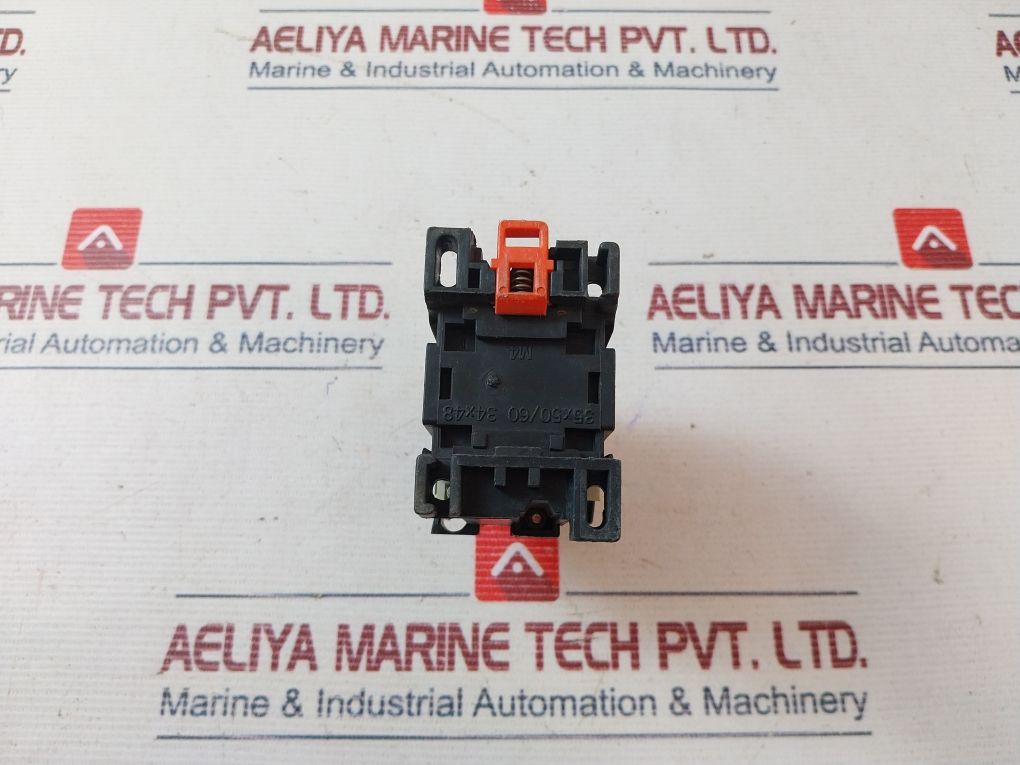 Nhd C-09D10 Contactor 600V 10A 440 Vac