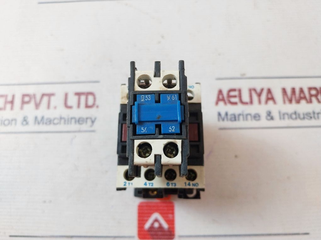 Nhd C-09D10 Contactor 600V 10A 440 Vac