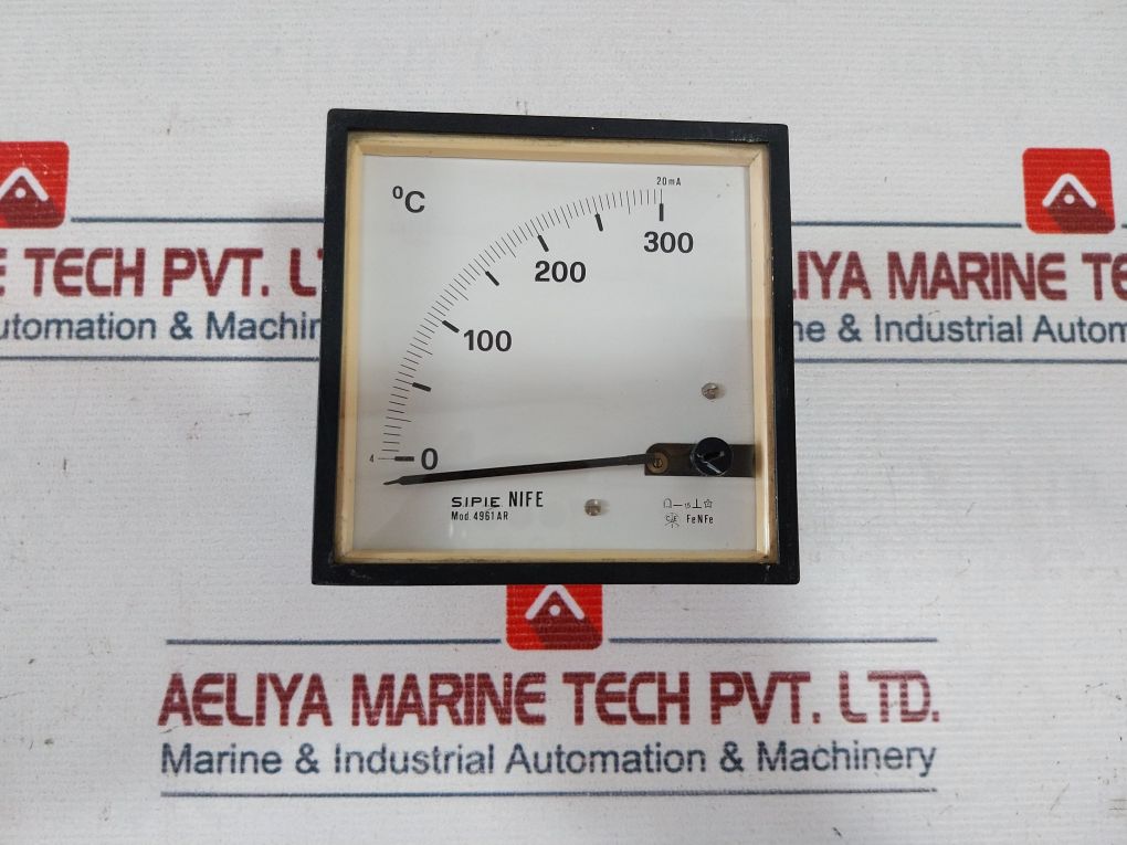 Nife 4961Ar Analog Panel Meter 0-300°C