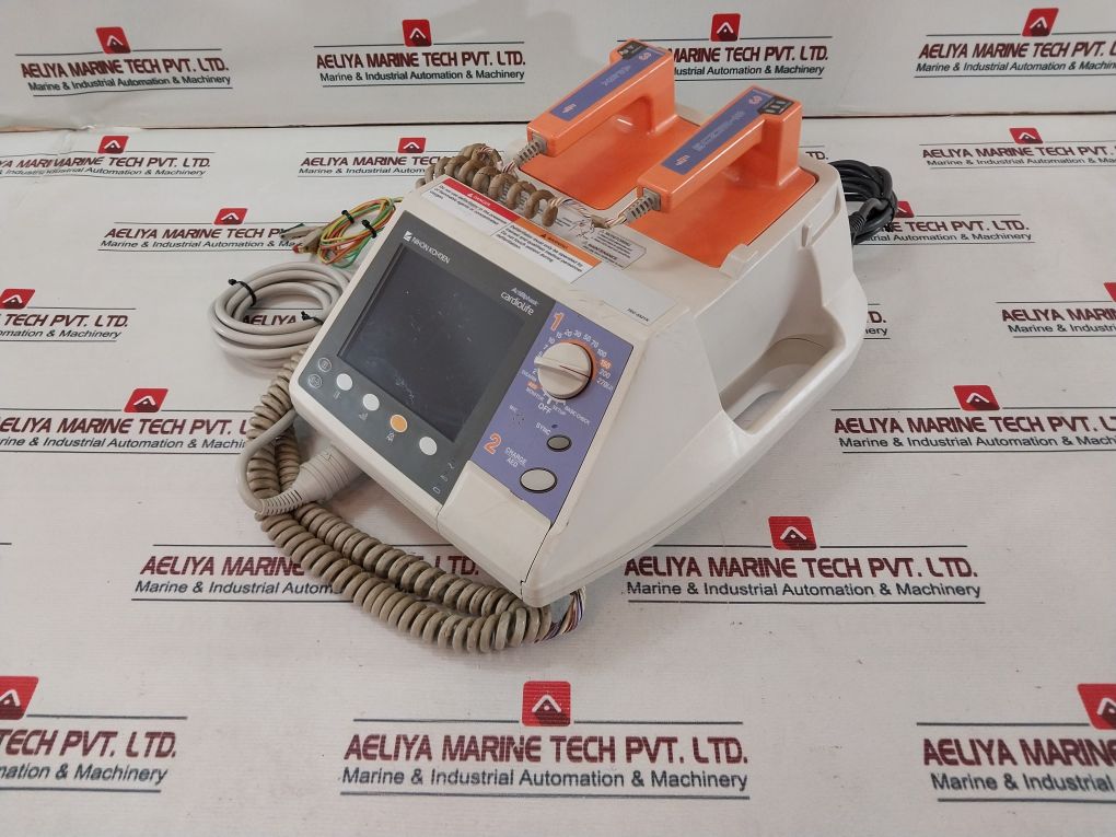 Nihon Kohden Tec-5521K Defibrillator
