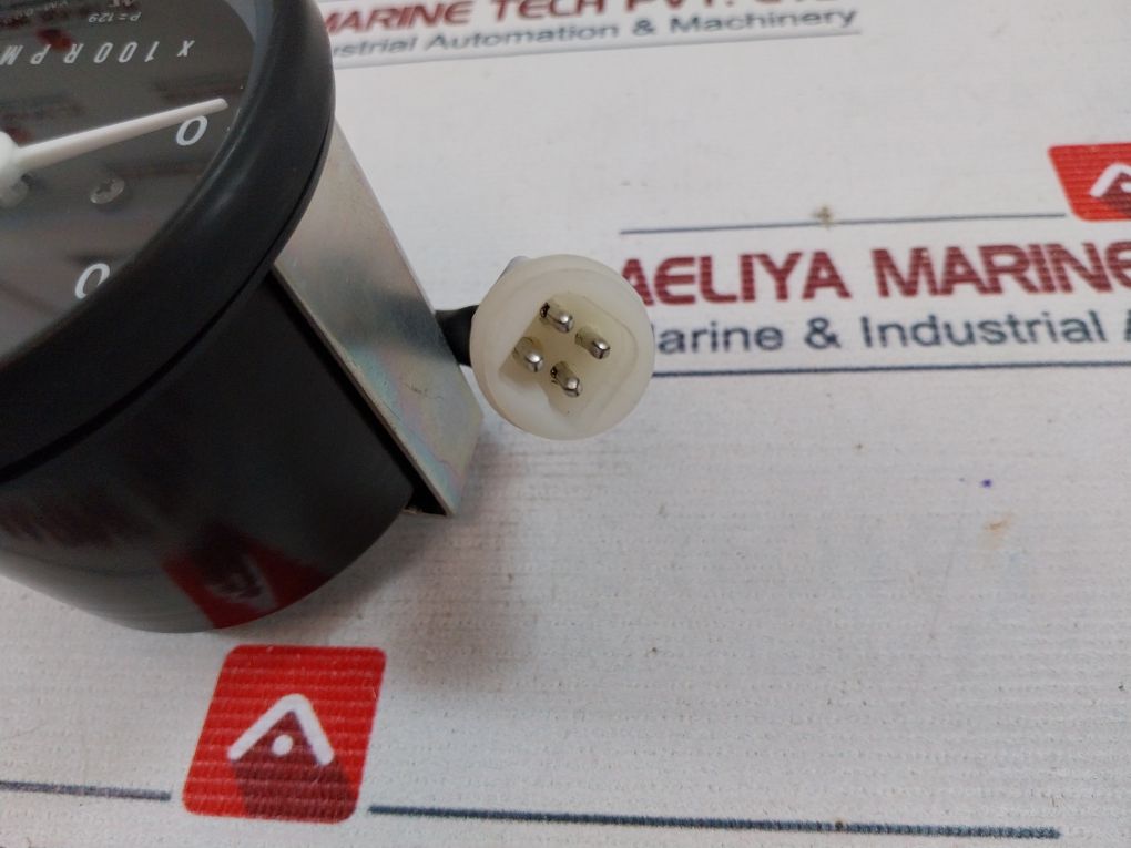 Nippon Seiki P=129 Tachometer