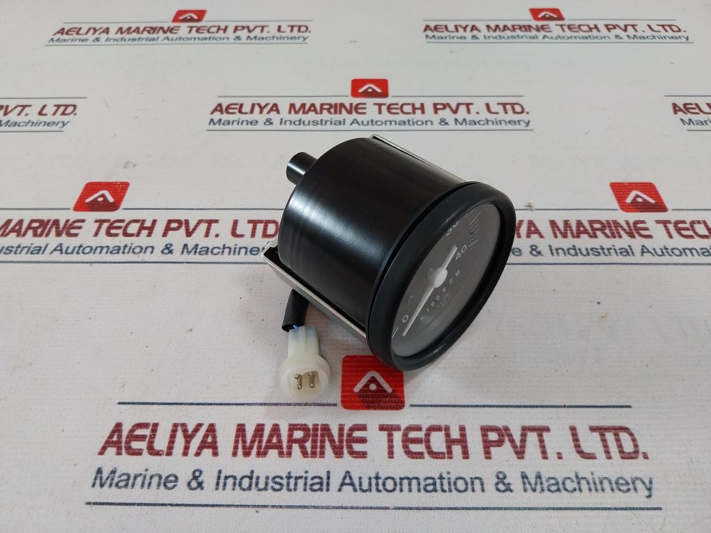 Nippon Seiki P=129 Tachometer