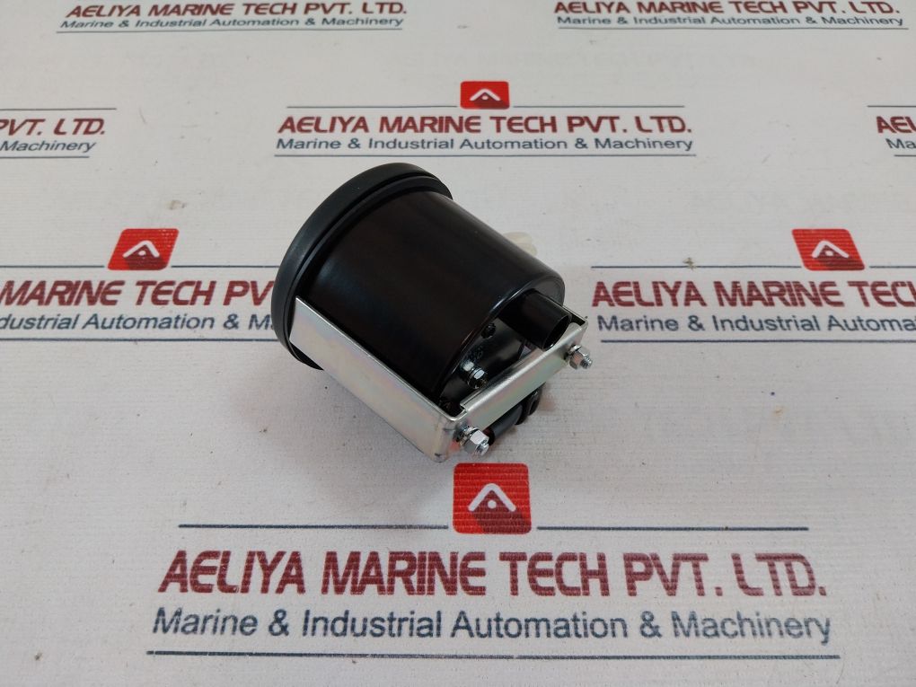 Nippon Seiki P=129 Tachometer