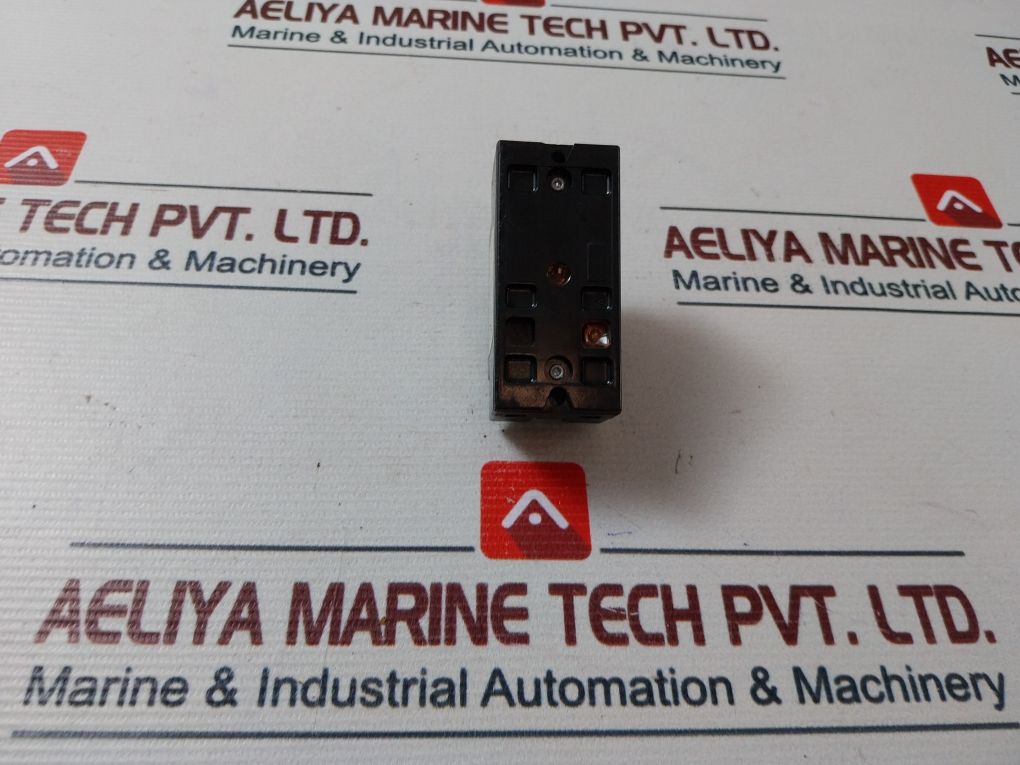 Nissin Tk-211E Protecting Electrical Circuit Protector Ac110V 1000A