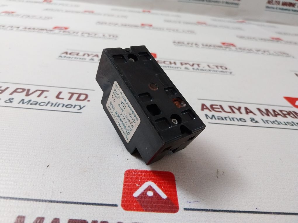 Nissin Tk-211E Protecting Electrical Circuit Protector Ac110V 1000A