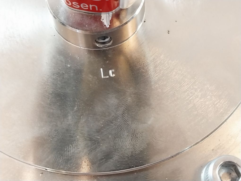 Nks Be10-131 X 30 Kpa Compound Gauge