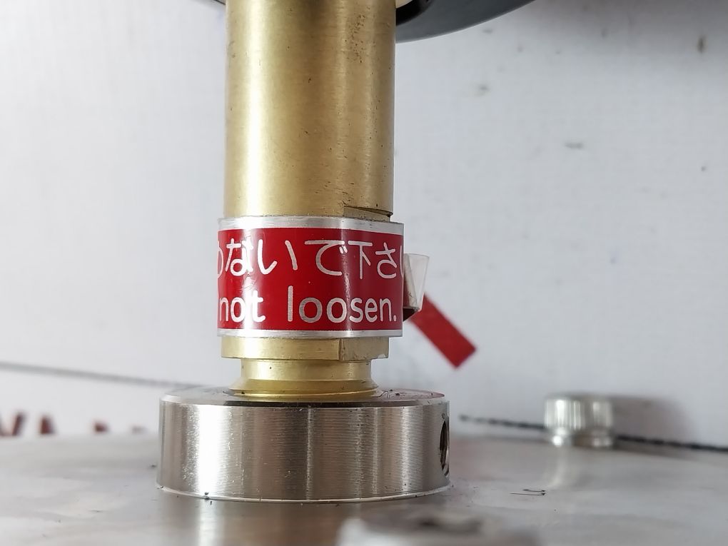 Nks Be10-131 X 30 Kpa Compound Gauge