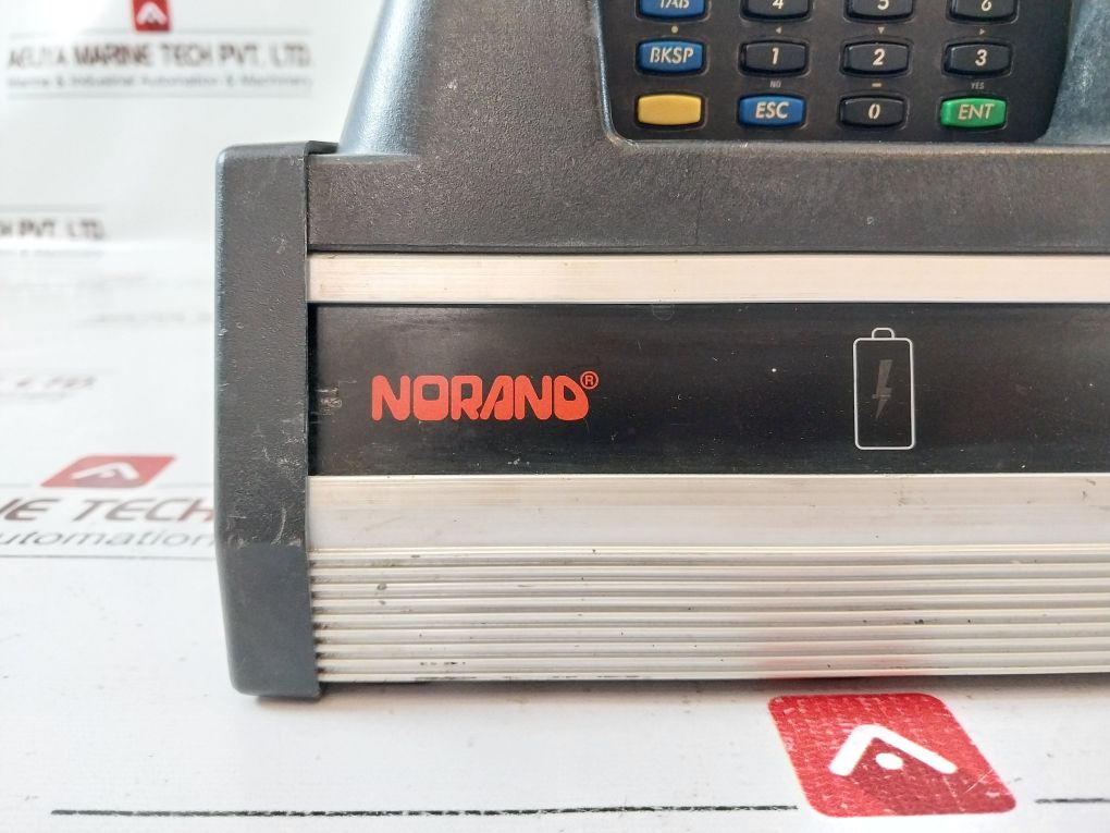 Norand 225-556-001/011 Pen Key 6100 Single Dock With Computer