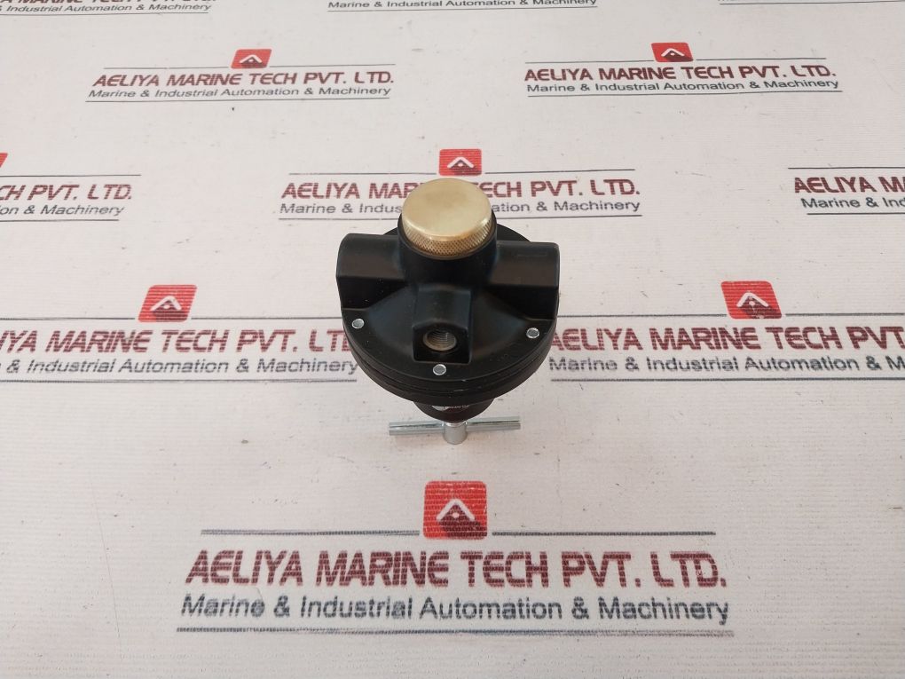 Norgren 11-002-019 Pneumatic Regulator With Gauge 400 Psig Max