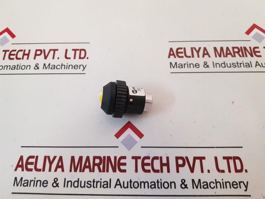 Norgren Fluidics Yellow Panel Mount Pressure Indicator