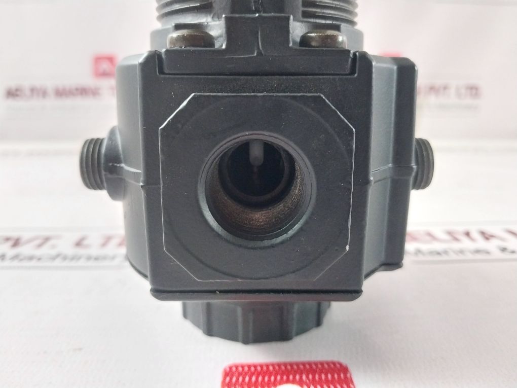 Norgren R74G-4Ak-rmn Pneumatic Regulator