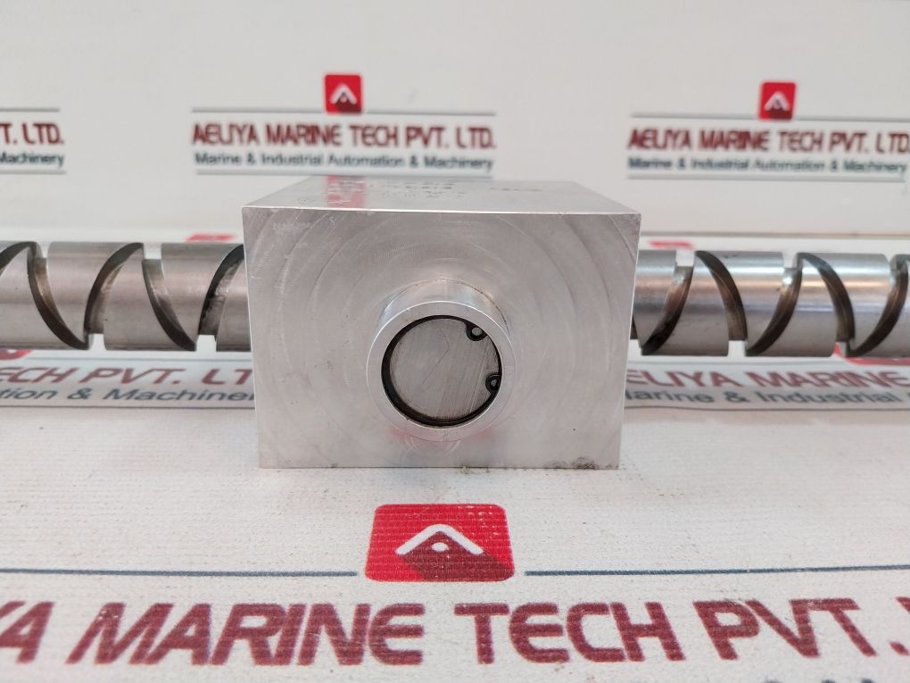 Nov 17850354-001 Lead Screw