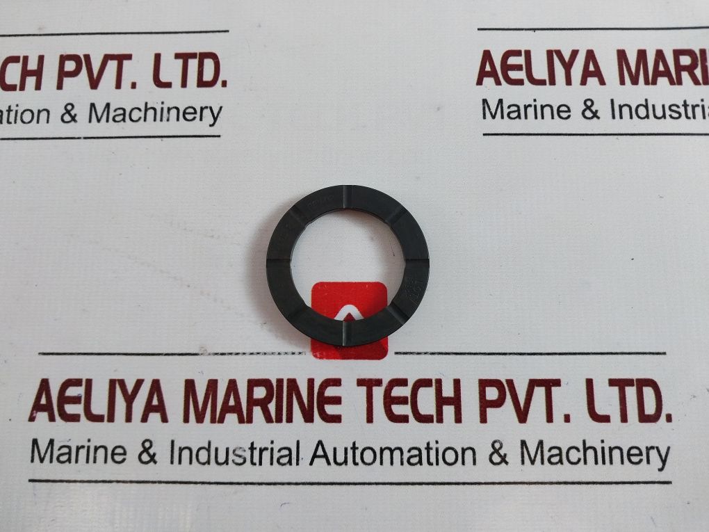 Lot Of 8X Nov H32512 Retaining Seal Ring Rev.02