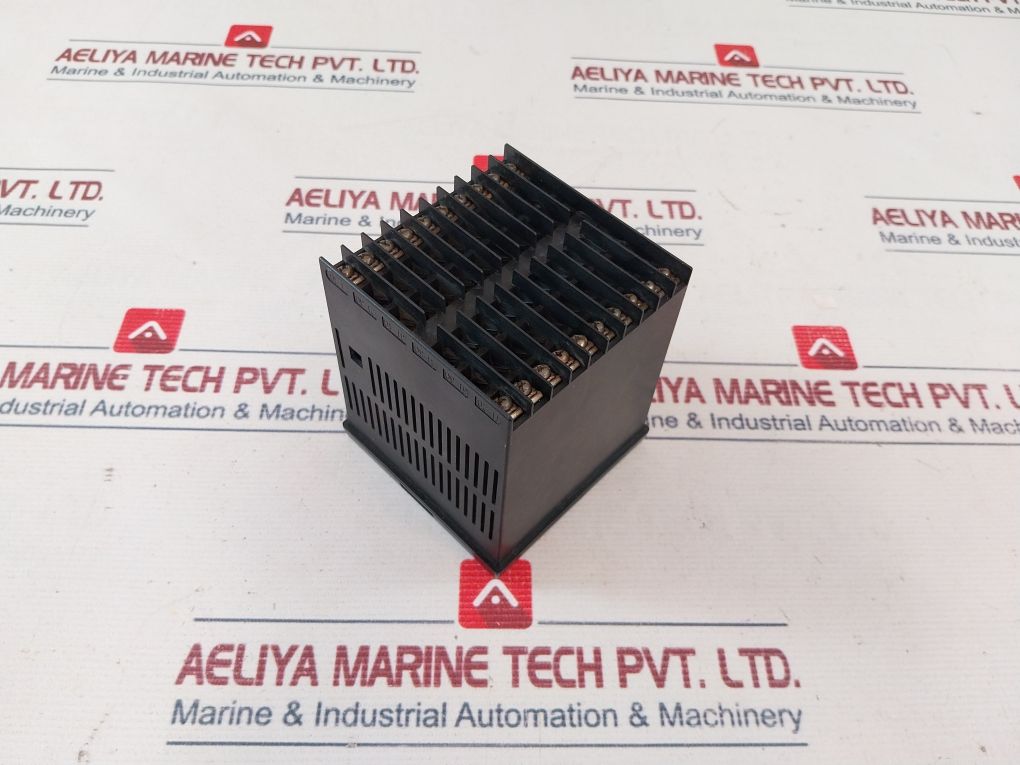 Nova St590 Digital Controller