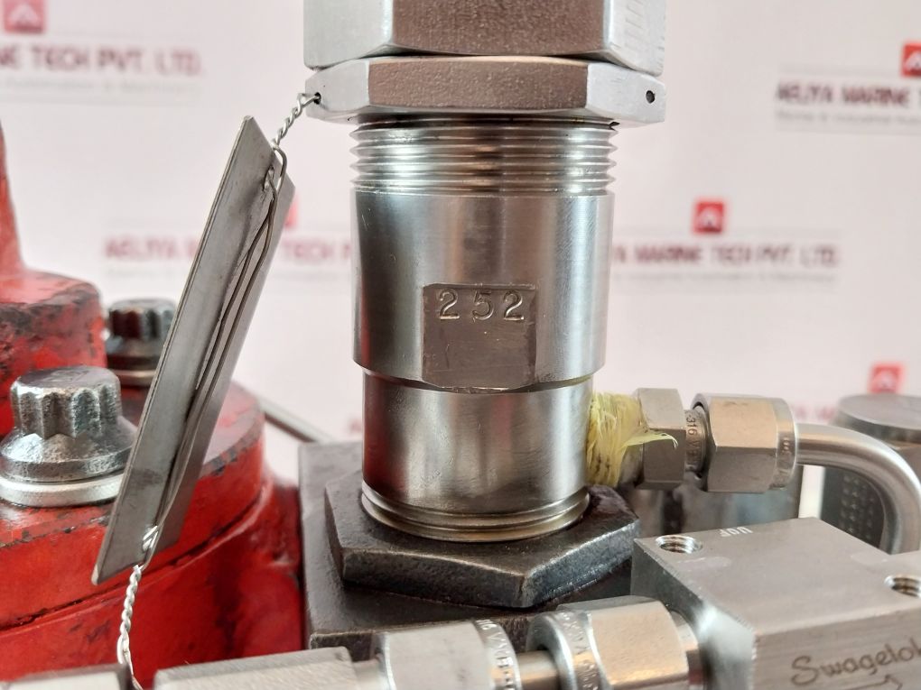 Nuflo Swagelok 46027-421C25F-ps Pilot-operated Safety Relief Valve